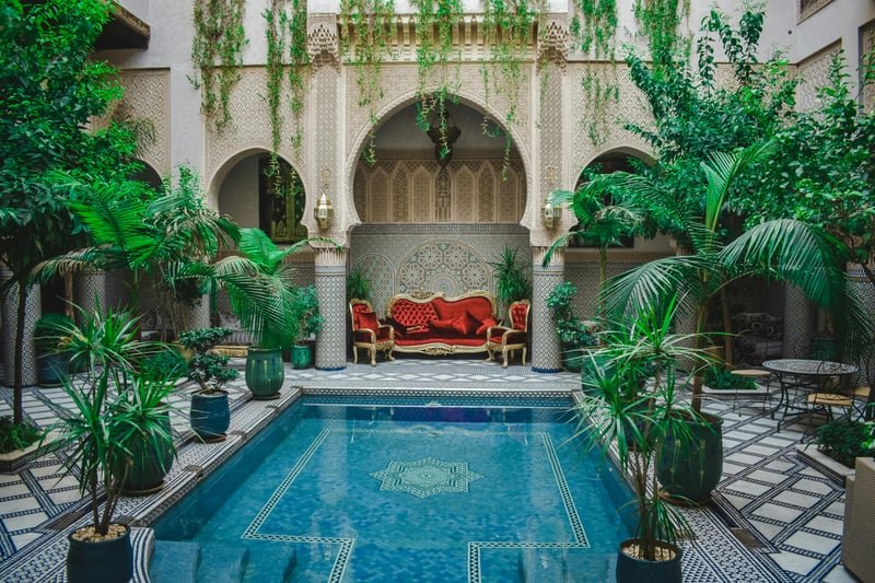 Family-friendly Marrakech riad with pool courtyard - afternoon relaxation